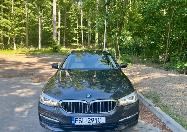BMW Seria 5 cena 124900 przebieg: 198000, rok produkcji 2017 z Słubice małe 704